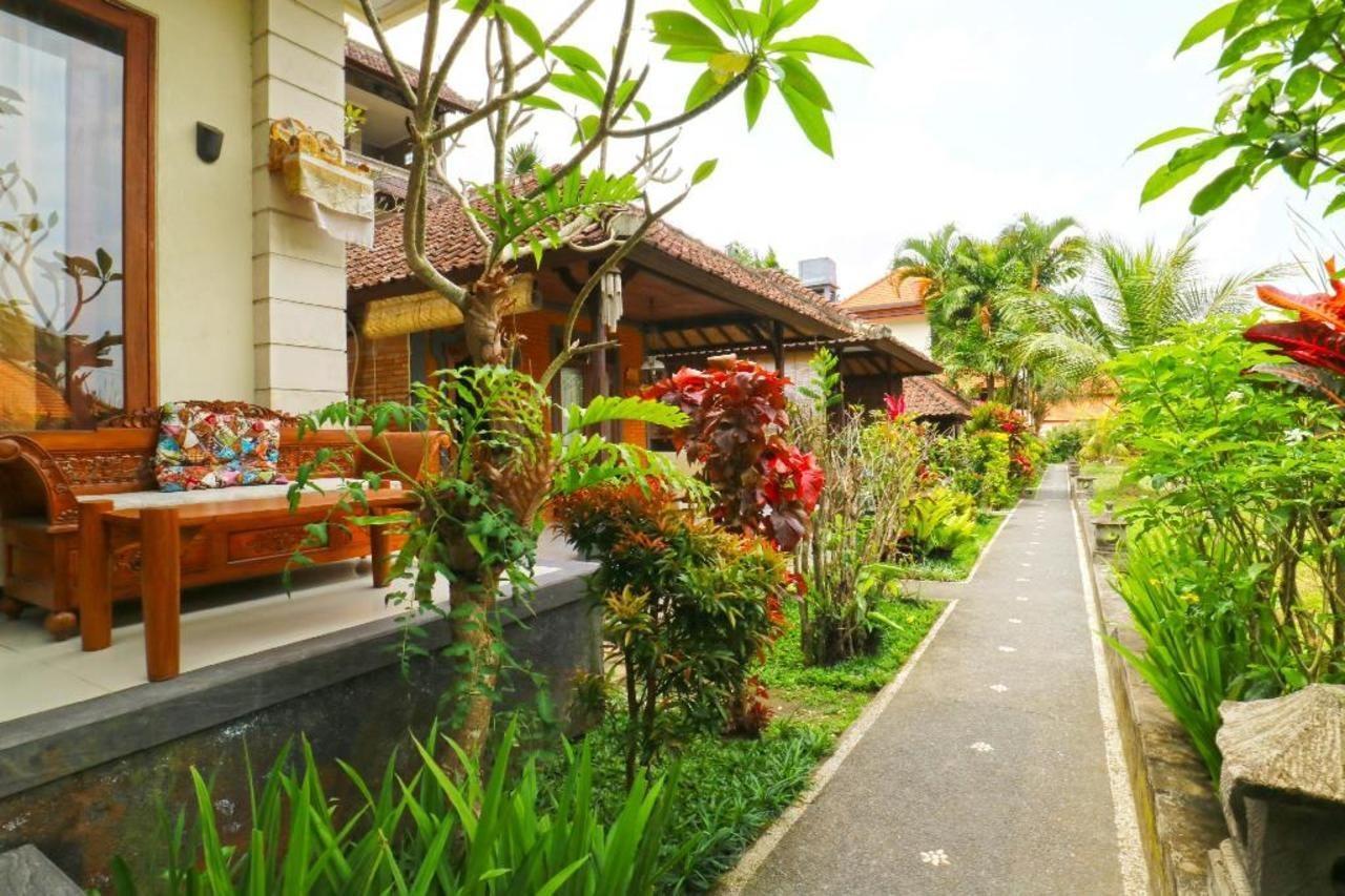 Puji Hostel And Bungalow Ubud Экстерьер фото