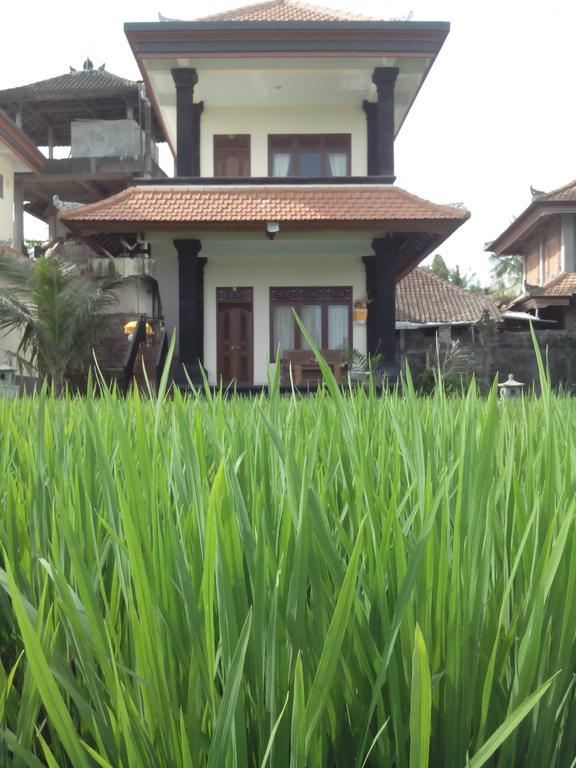 Puji Hostel And Bungalow Ubud Номер фото