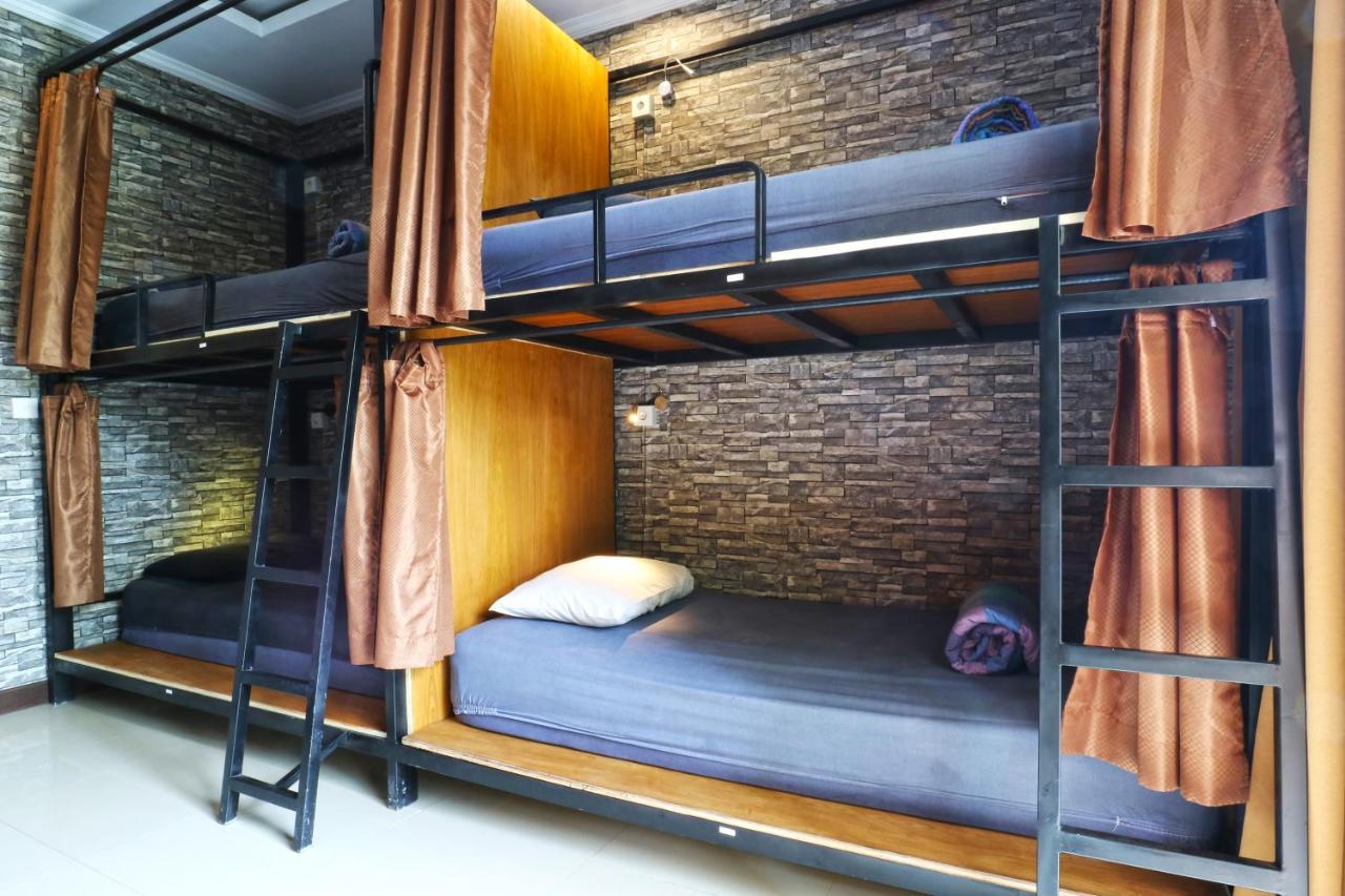 Puji Hostel And Bungalow Ubud Экстерьер фото