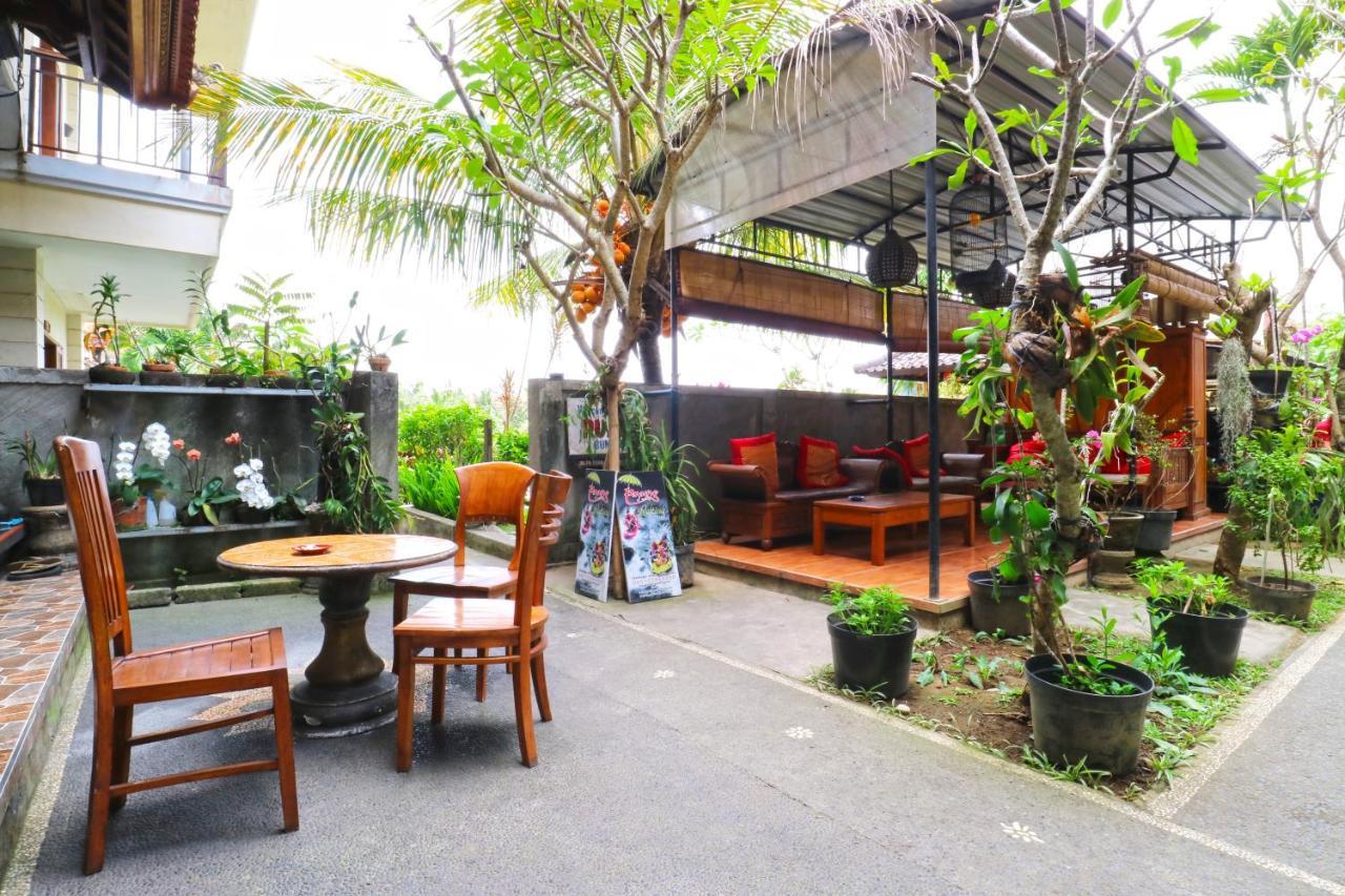 Puji Hostel And Bungalow Ubud Экстерьер фото