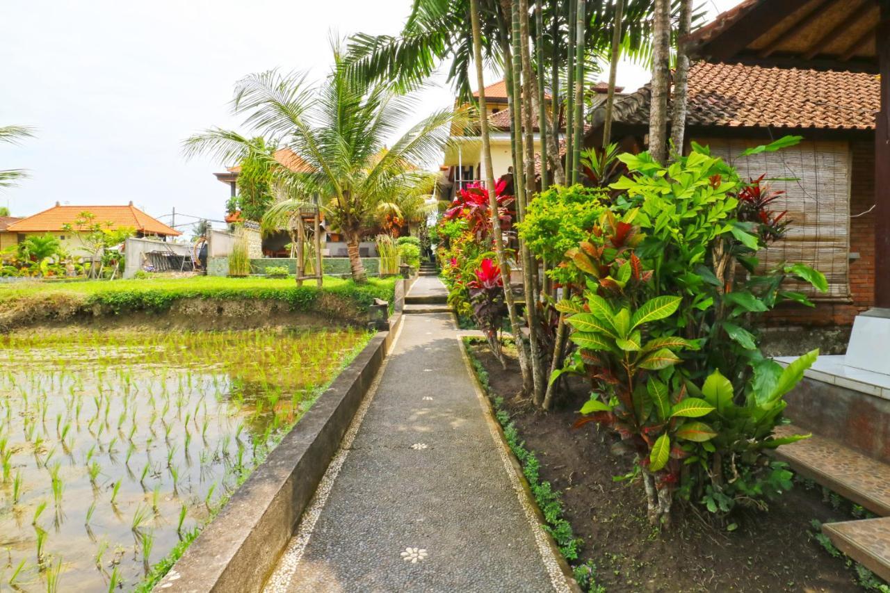 Puji Hostel And Bungalow Ubud Экстерьер фото