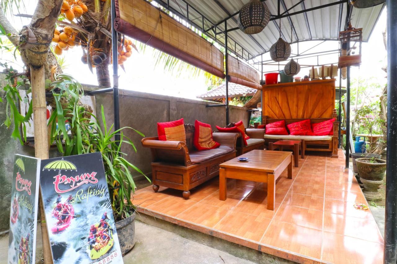 Puji Hostel And Bungalow Ubud Экстерьер фото
